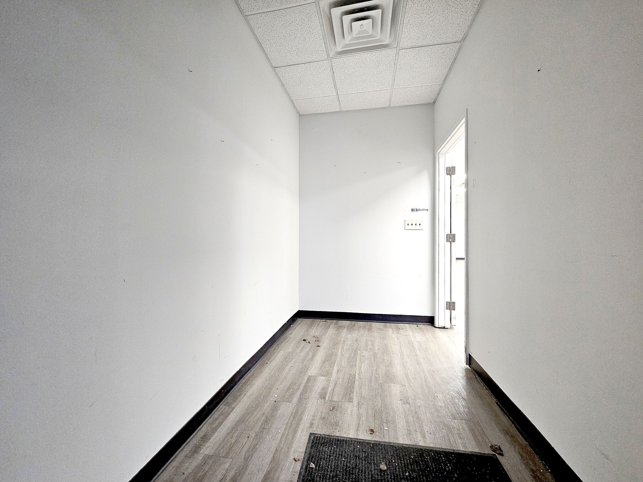 1200-1258 Remington Rd, Schaumburg, IL à louer Photo intérieure- Image 1 de 25