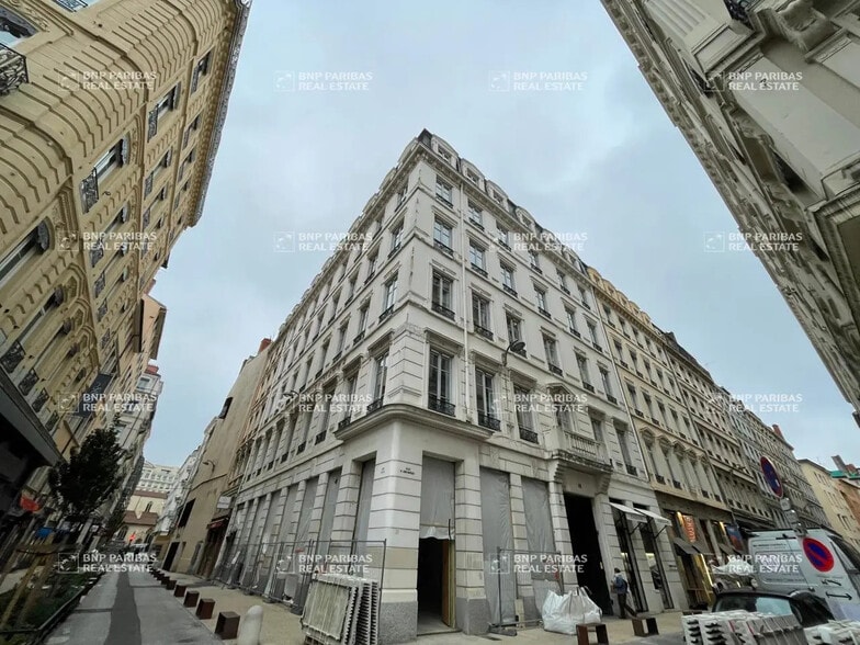 1 Rue Des Quatre Chapeaux, Lyon for lease - Building Photo - Image 1 of 16