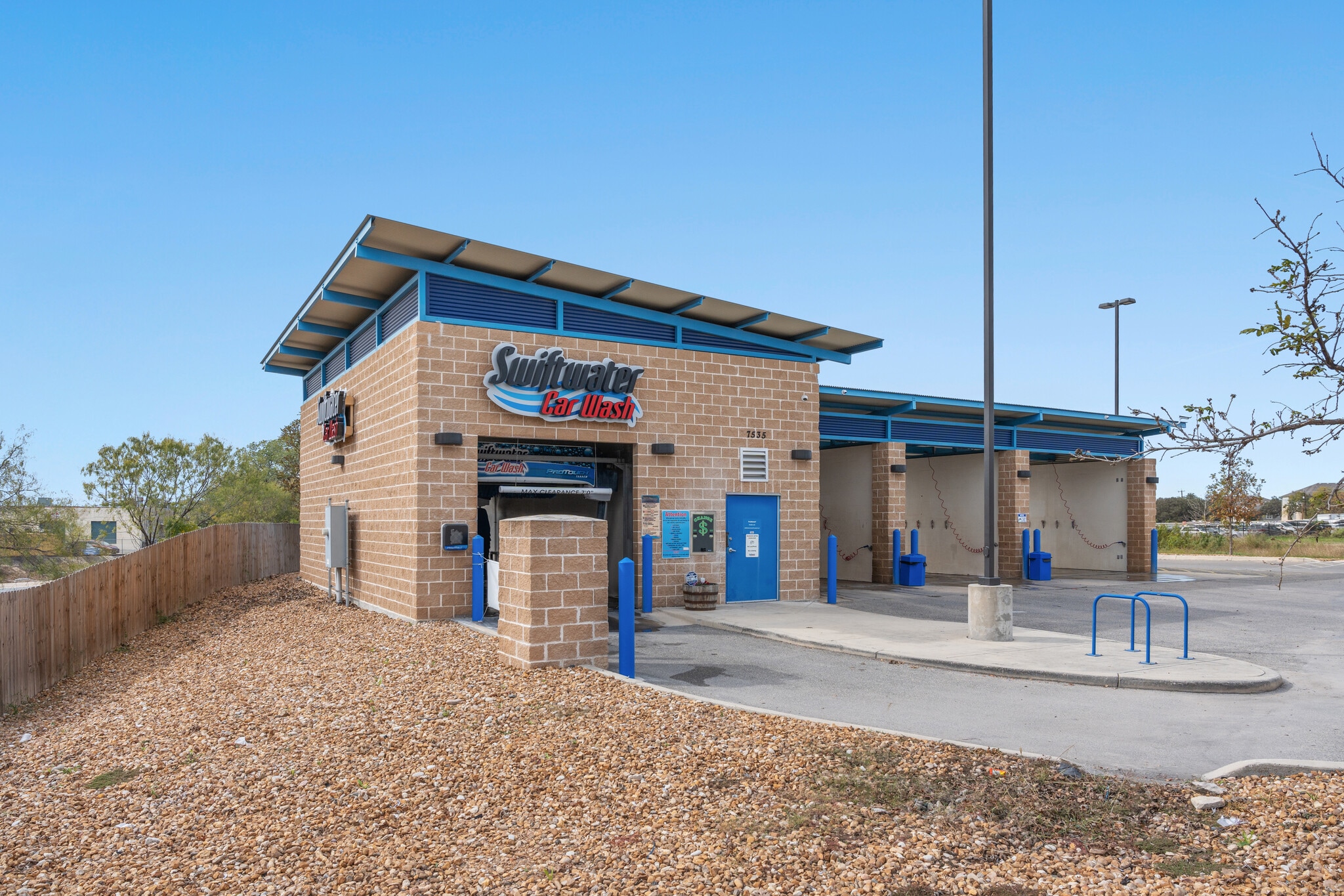 7535 Bandera Rd, San Antonio, TX for sale Primary Photo- Image 1 of 26