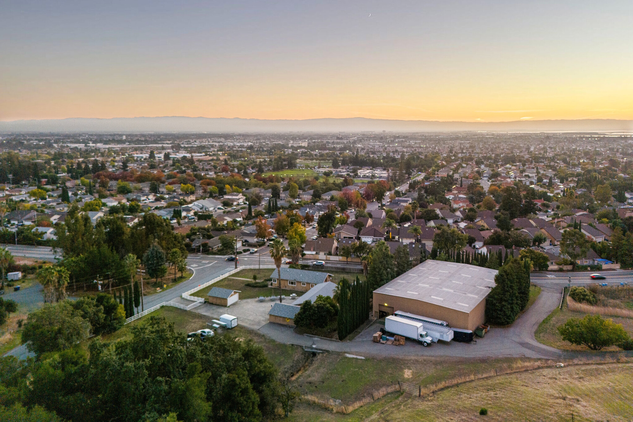 1995 Old Calaveras Rd, Milpitas, CA for sale Primary Photo- Image 1 of 52