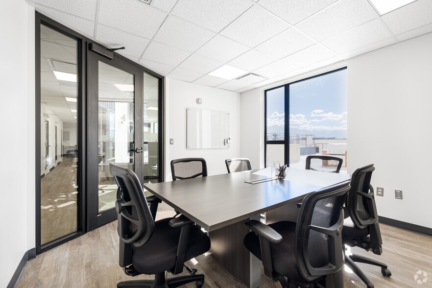 144 S 500 E, Salt Lake City, UT for lease - Interior Photo - Image 3 of 28