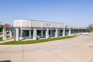More details for 6750 Westown Pky, West Des Moines, IA - Retail for Lease