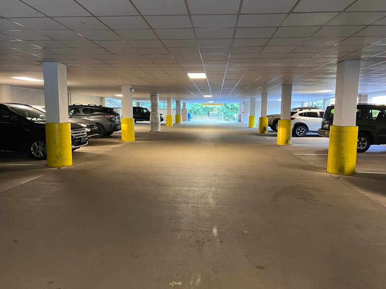 266 E Lancaster Ave, Malvern, PA à louer - Autre - Image 2 de 2