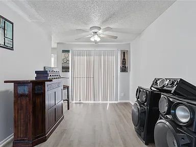 8605-8627 Countryshire ln, Kansas City, MO à vendre - Photo intérieure - Image 3 de 32