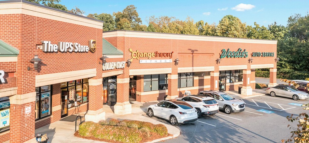 3020 Prosperity Church Rd, Charlotte, NC for lease - Primary Photo - Image 2 of 2