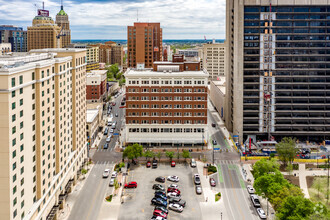 110 E Houston St, San Antonio, TX - aerial  map view