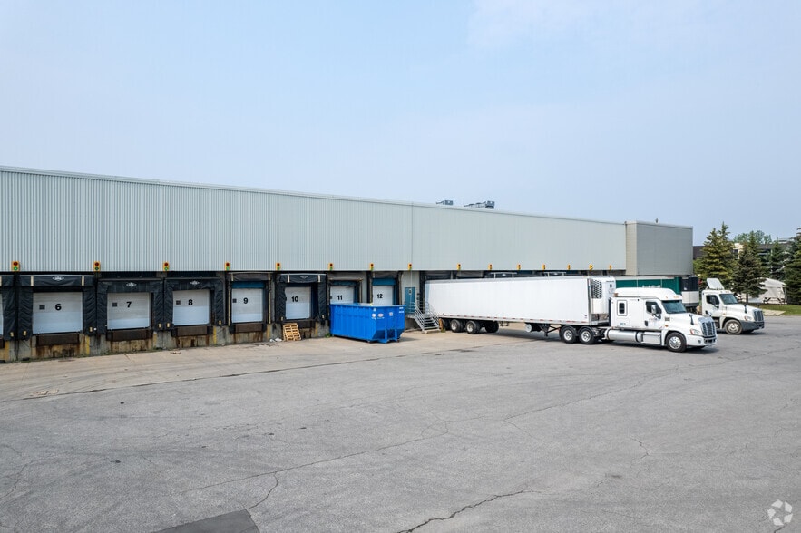 11625 55e Av, Montréal, QC for lease - Building Photo - Image 3 of 12