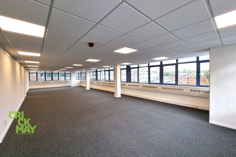 Harlands Rd, Haywards Heath for lease Interior Photo- Image 1 of 4