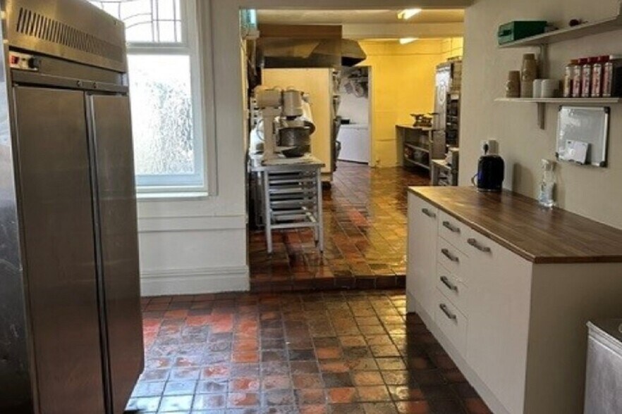 8 Station Rd, Lytham St Annes à vendre - Photo intérieure - Image 3 de 8