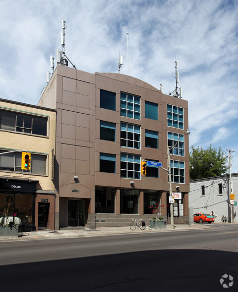 1220 Yonge St, Toronto, ON for lease - Building Photo - Image 2 of 2