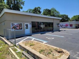 1416 E Silver Springs Blvd, Ocala FL - Convenience Store