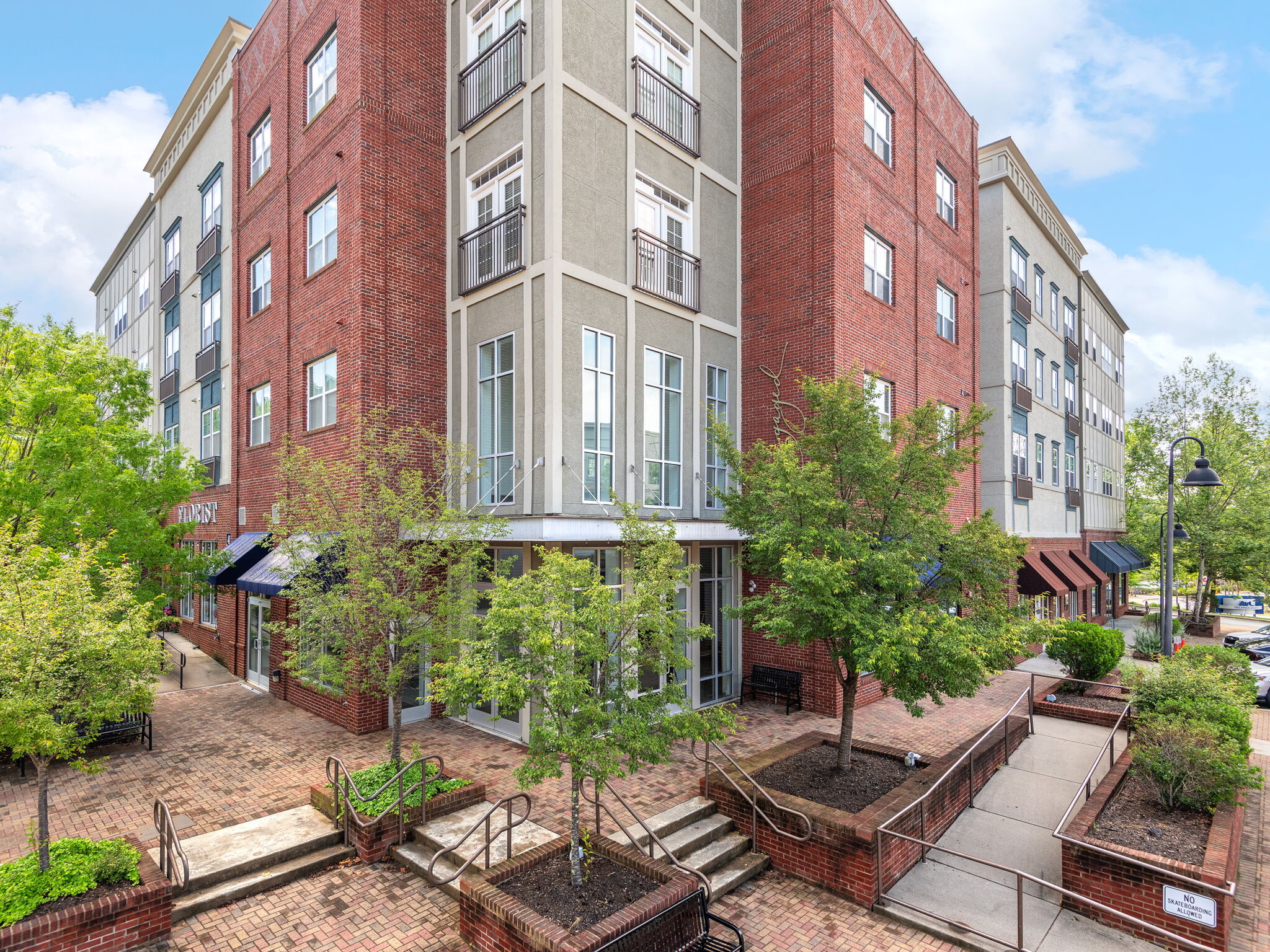 41-61 N Merrimon Ave, Asheville, NC à louer Photo intérieure- Image 1 de 8
