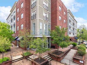 41-61 N Merrimon Ave, Asheville, NC à louer Photo intérieure- Image 1 de 8