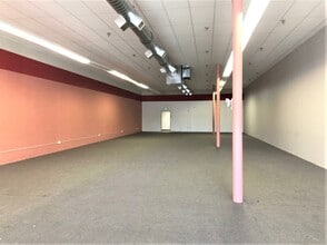 7600-7658 Brooklyn Blvd, Brooklyn Park, MN for lease Interior Photo- Image 1 of 3