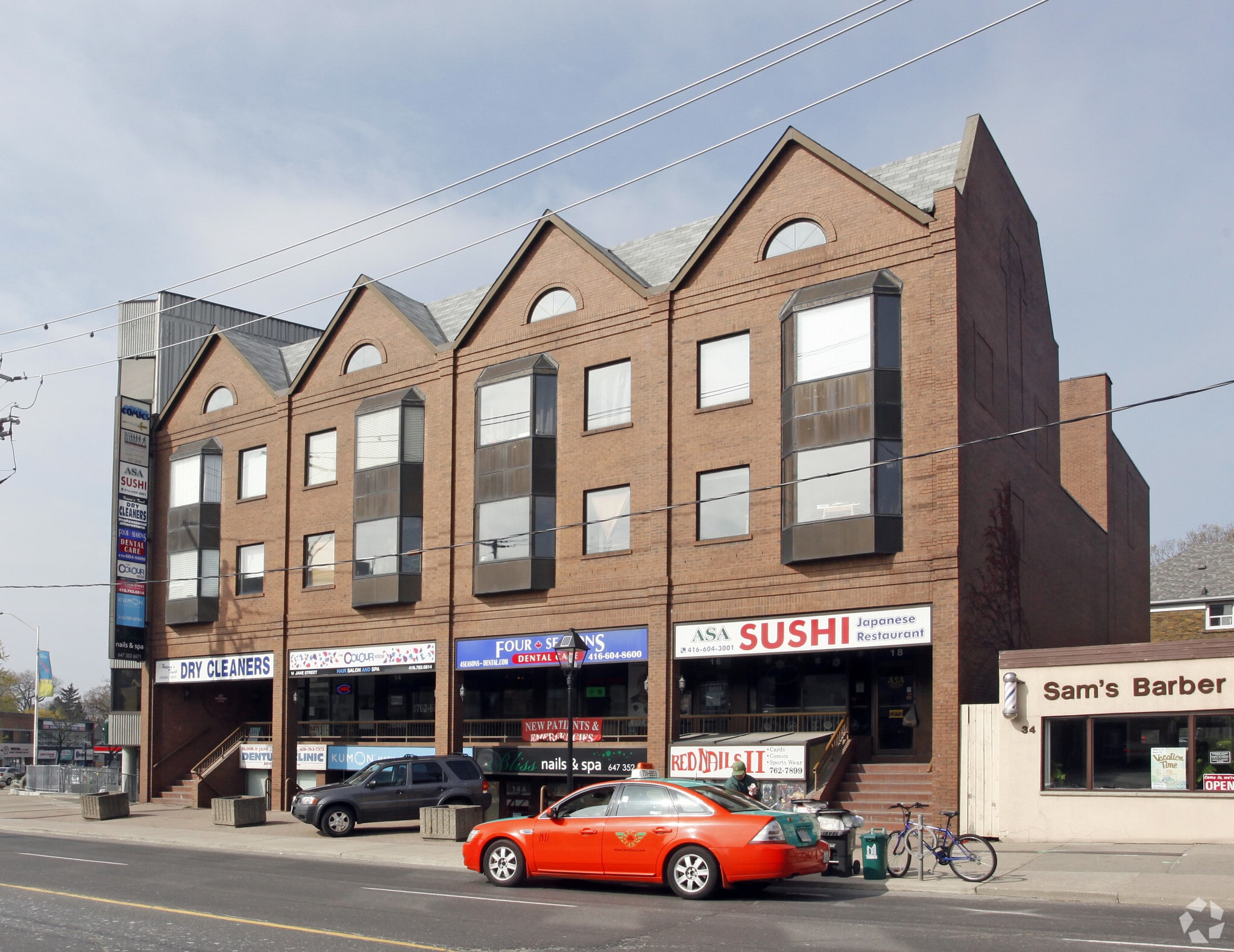 12-18 Jane St, Toronto, ON à louer Photo principale- Image 1 de 3