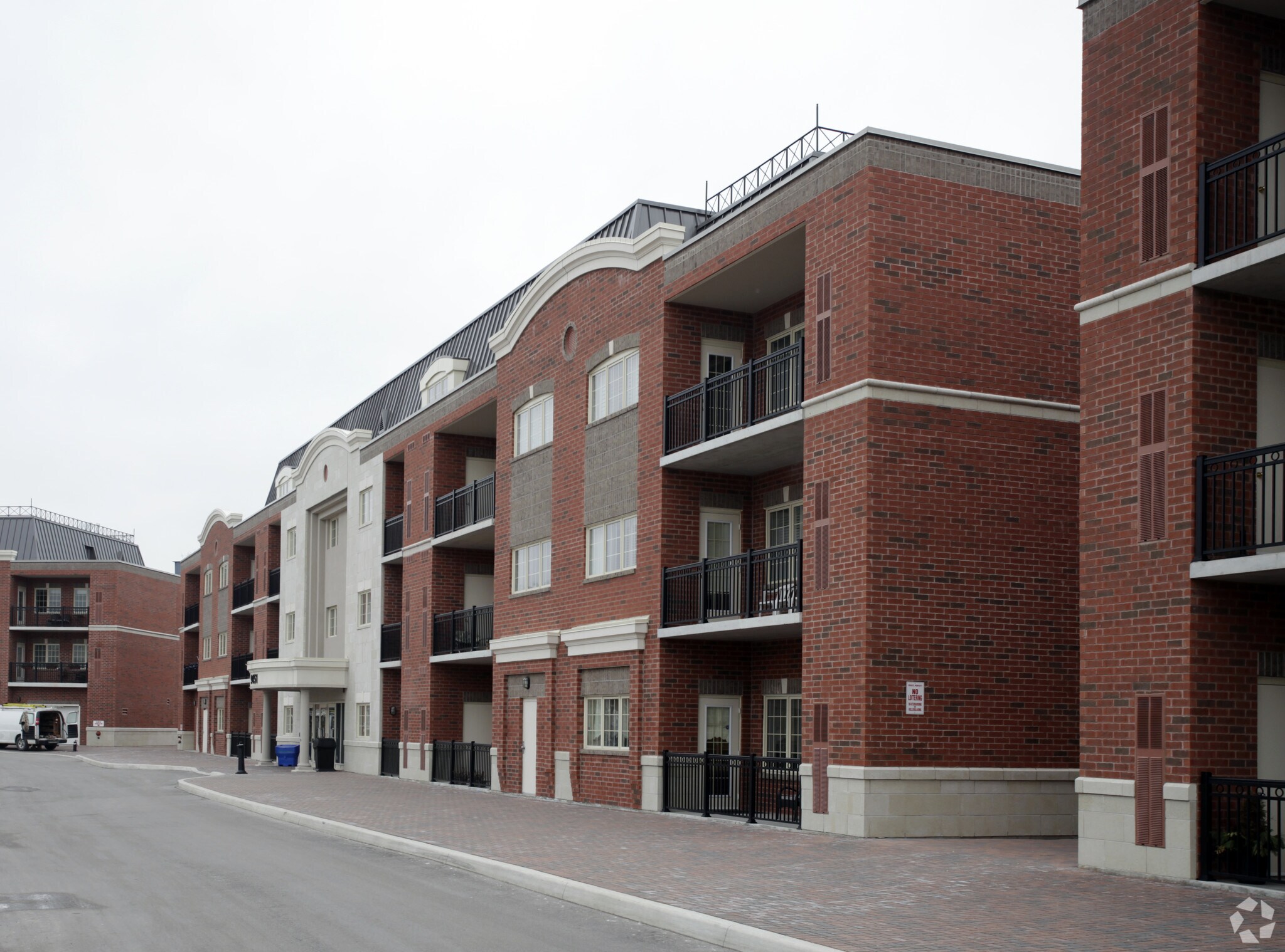 9431-9471 Jane St, Vaughan, ON for lease Primary Photo- Image 1 of 7