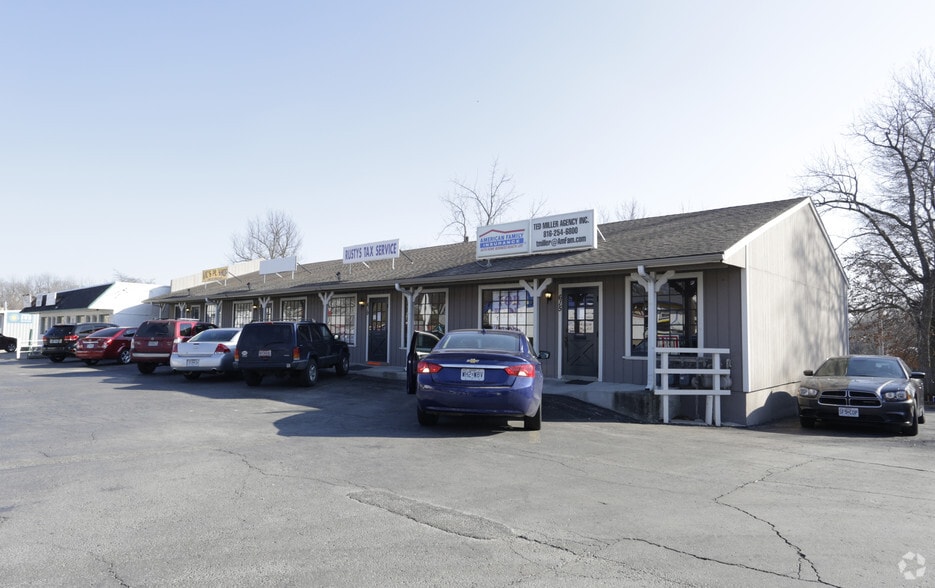 615-623 E 23rd St S, Independence, MO for sale - Building Photo - Image 2 of 12