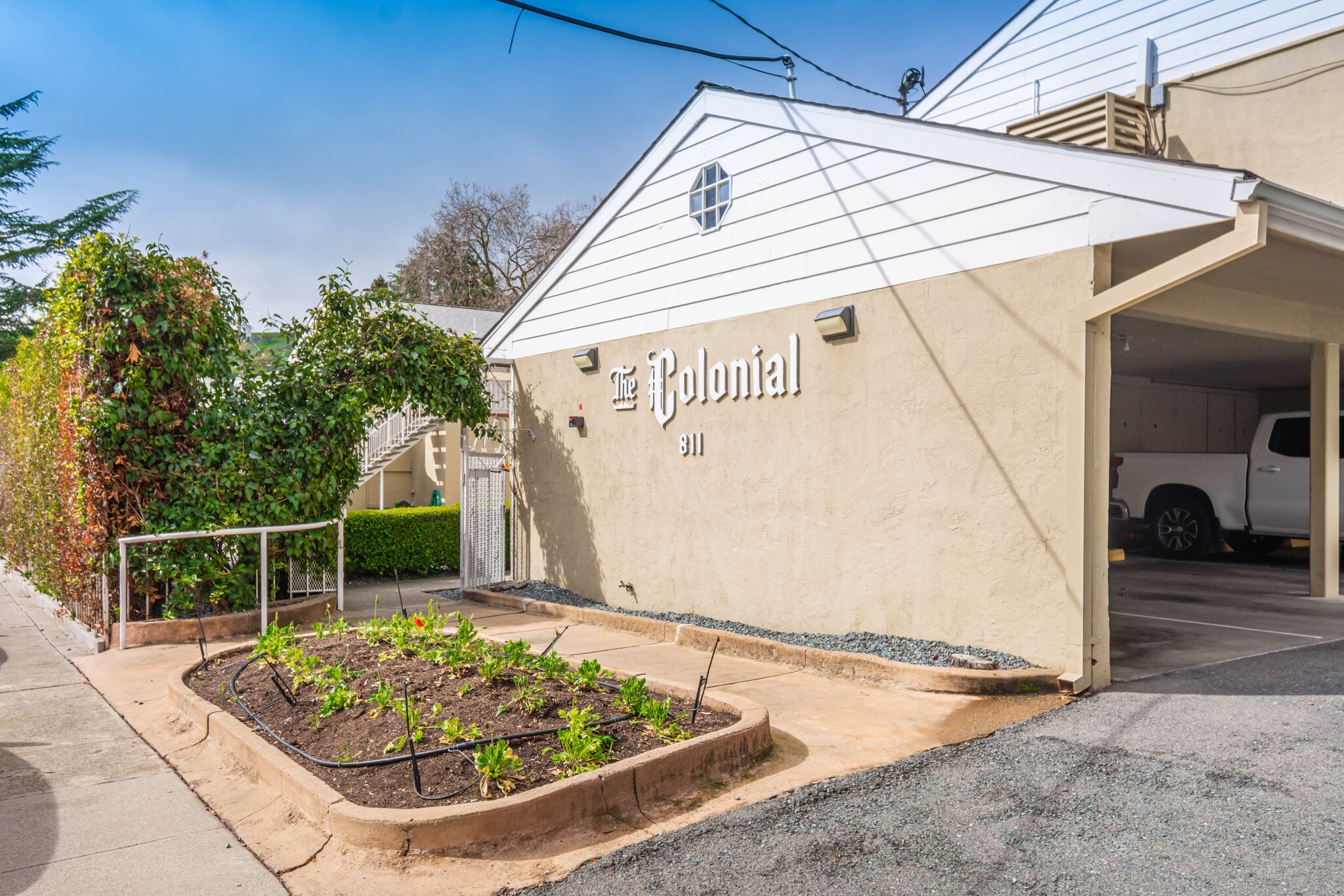 811 Brown St, Martinez, CA for sale Primary Photo- Image 1 of 36