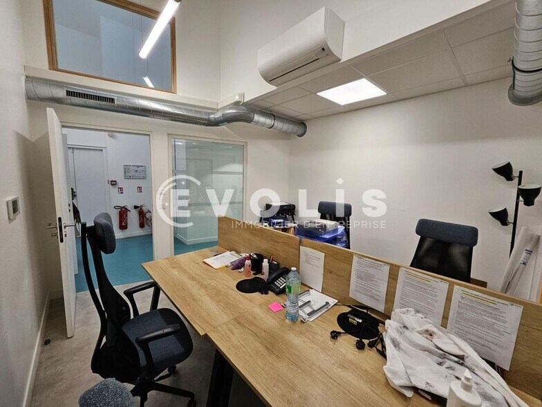 Bureau dans Montrouge à louer - Photo intérieure - Image 2 de 10