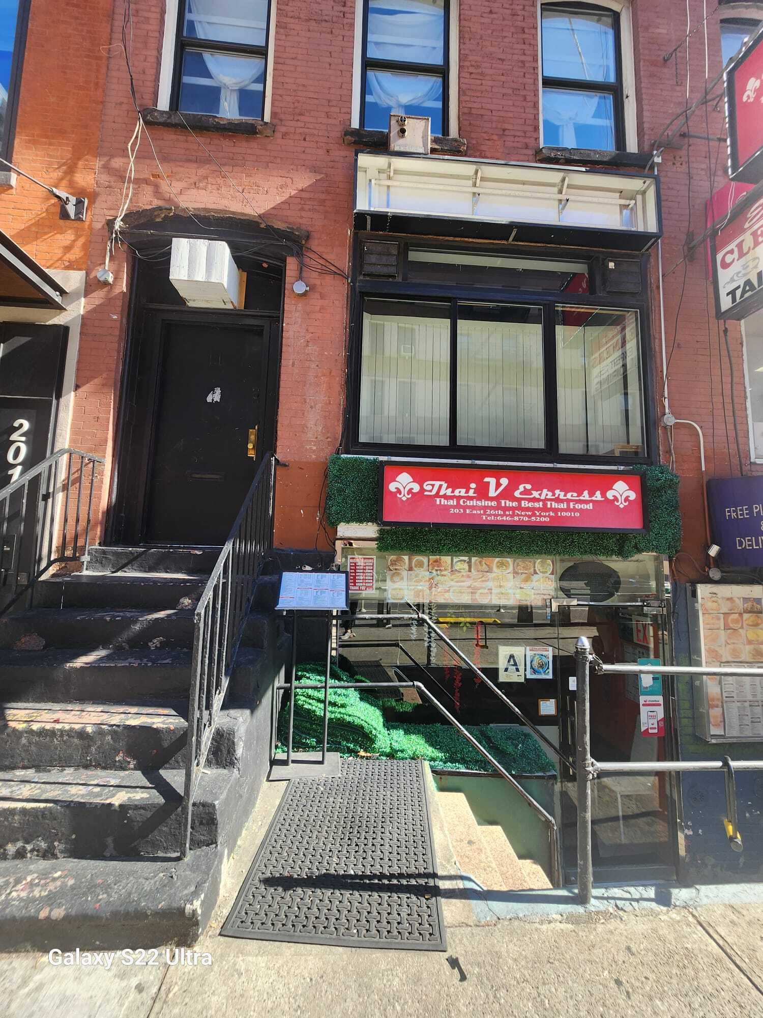 203 E 26th St, New York, NY for lease Building Photo- Image 1 of 1