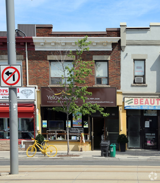 804 St Clair Ave W, Toronto, ON for sale - Primary Photo - Image 1 of 1