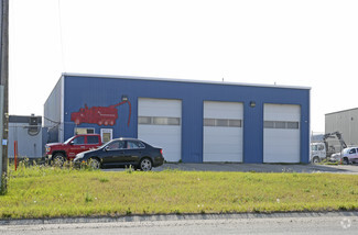 Plus de détails pour 414 21st St SE, High River, AB - Industriel à vendre