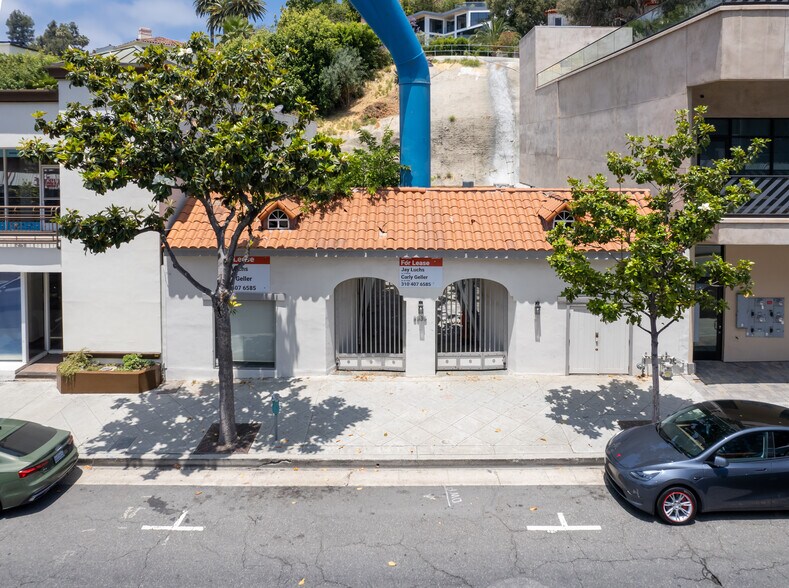 8535-8537 W Sunset Blvd, West Hollywood, CA à louer - Photo du bâtiment - Image 2 de 11