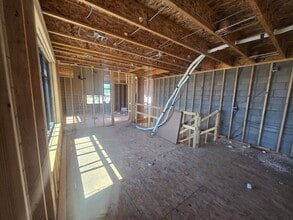 1197 E 3000 N, Layton, UT for lease Interior Photo- Image 2 of 7