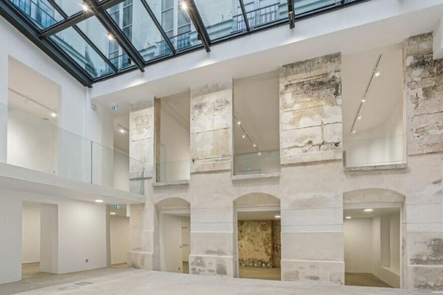 Bureau dans Paris à vendre - Photo du bâtiment - Image 3 de 10