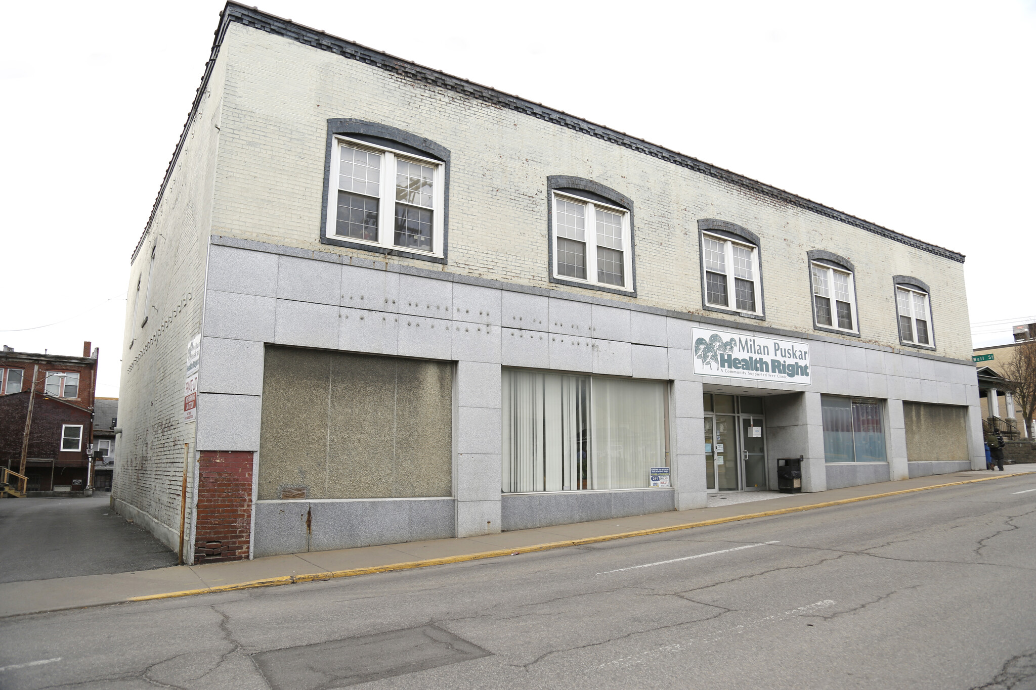 341 Spruce St, Morgantown, WV for lease Building Photo- Image 1 of 30