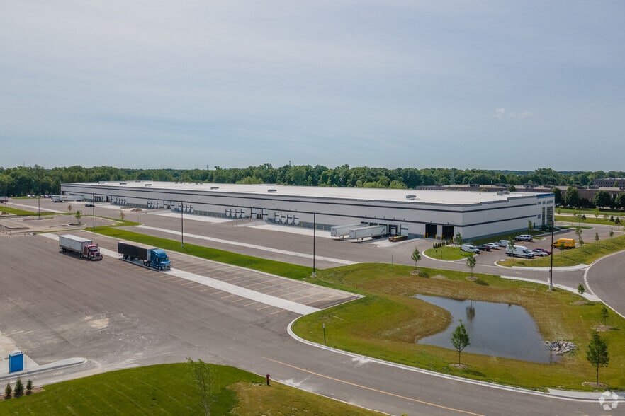 42000 Ecorse Rd, Van Buren Township, MI for lease - Aerial - Image 3 of 5