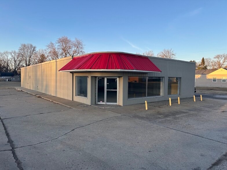 3516 Elmport Rd, Bridgeport, MI for sale - Building Photo - Image 2 of 22