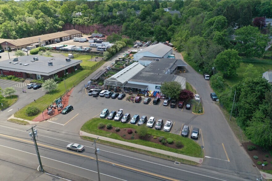 66 State St, North Haven, CT à vendre - Photo du bâtiment - Image 2 de 23