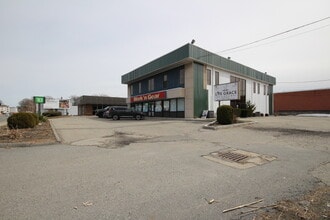 1233 Main St, Worcester, MA for lease Interior Photo- Image 1 of 20