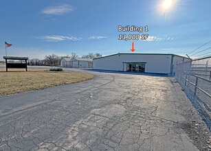 6469 State Route 3, Waterloo, IL for lease Interior Photo- Image 1 of 14
