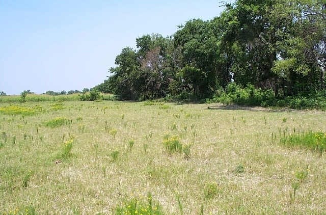 1201 E Crisp Rd, Ennis, TX à vendre - Photo du bâtiment - Image 2 de 4