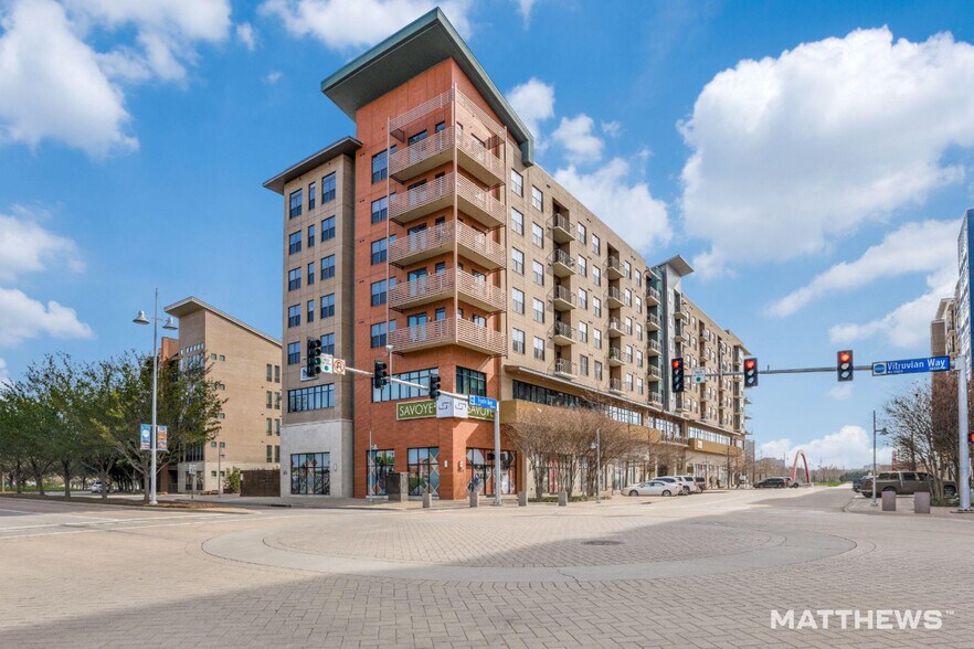 3875 Ponte Ave, Addison, TX à louer - Photo du bâtiment - Image 2 de 6