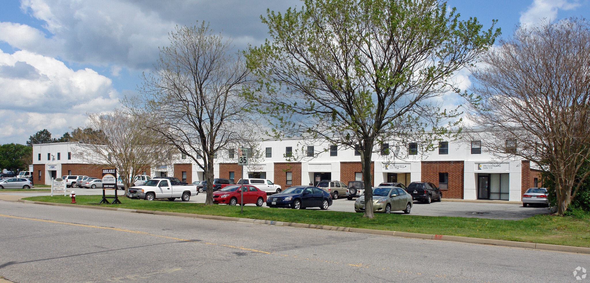 596 Central Dr, Virginia Beach, VA for sale Building Photo- Image 1 of 3