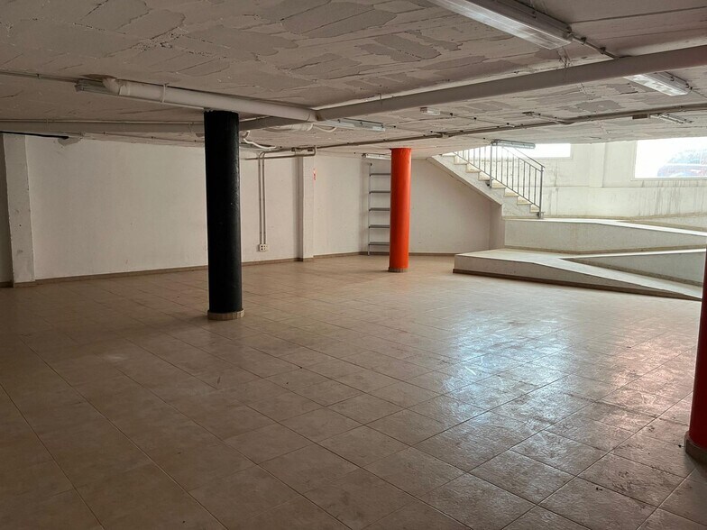 Immeuble residentiel dans Masquefa, Barcelona à vendre - Photo du bâtiment - Image 2 de 4