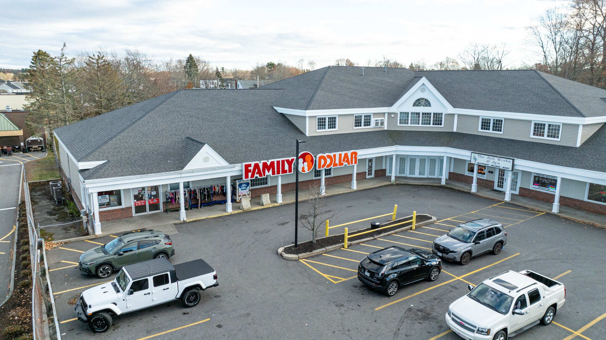 321 Elm St, Biddeford, ME à louer Photo intérieure- Image 1 de 7