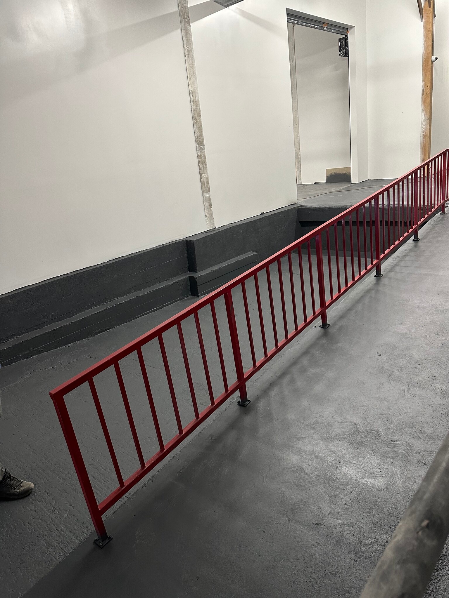 6000 Gramercy Pl, Los Angeles, CA for lease Primary Photo- Image 1 of 6