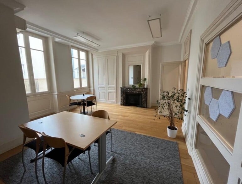 71 Rue De La République, Lyon for lease - Interior Photo - Image 3 of 8