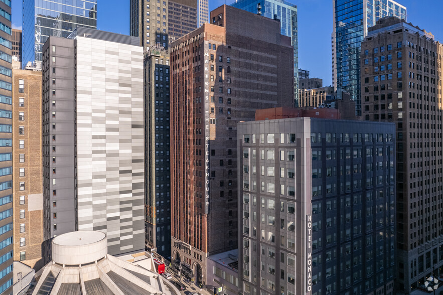 65 E Wacker Pl, Chicago, IL for sale - Primary Photo - Image 1 of 1