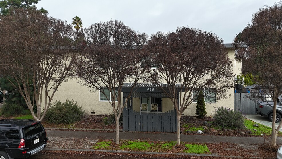 928 Ravenscourt Ave, Campbell, CA for sale - Building Photo - Image 2 of 19