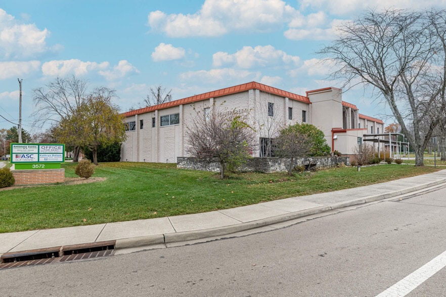 3572 Dayton-Xenia Rd, Beavercreek, OH à louer - Photo du bâtiment - Image 3 de 14