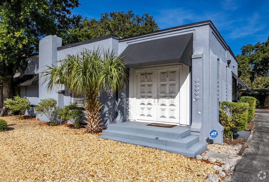 3008 Manatee Ave, Bradenton, FL for sale - Primary Photo - Image 1 of 23