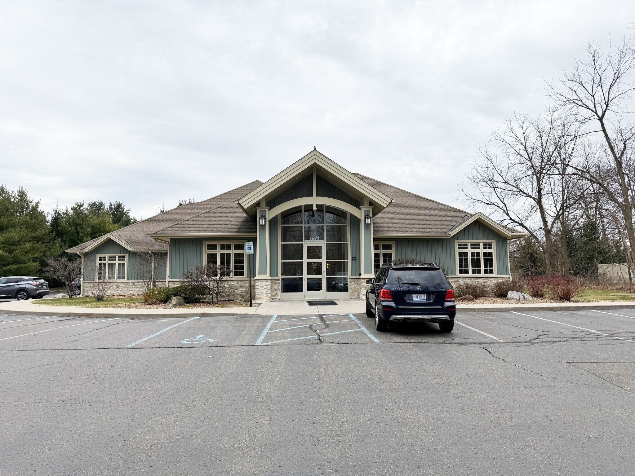 7971 Moorsbridge Rd, Portage, MI for lease Primary Photo- Image 1 of 28