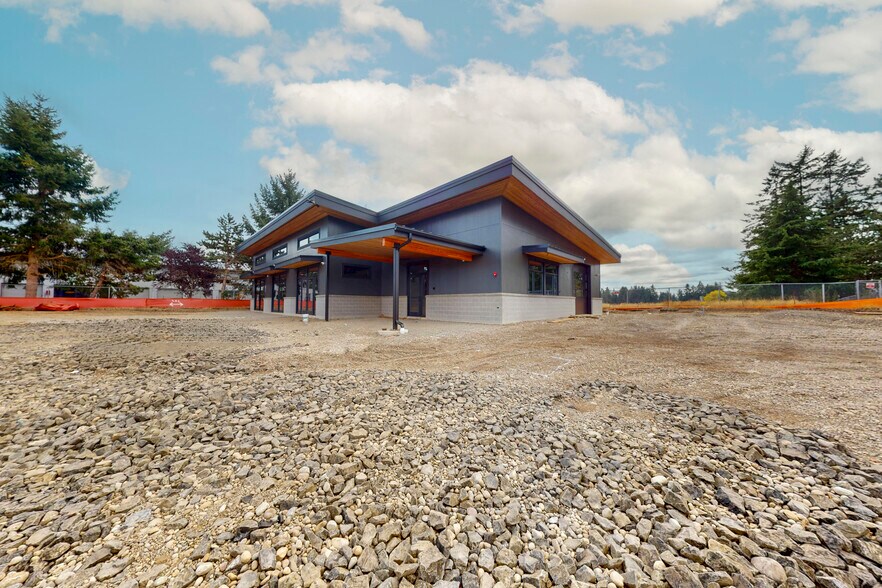 8675 Martin Way, Lacey, WA à louer - Photo du bâtiment - Image 3 de 10