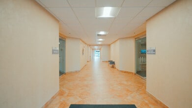 242 Old New Brunswick Rd, Piscataway, NJ for lease Interior Photo- Image 1 of 2