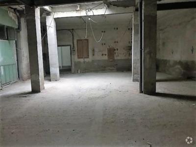 Madrid, MAD 28005 - Unit Puerta IZ, Esc. 1 - - Interior Photo - Image 2 of 7